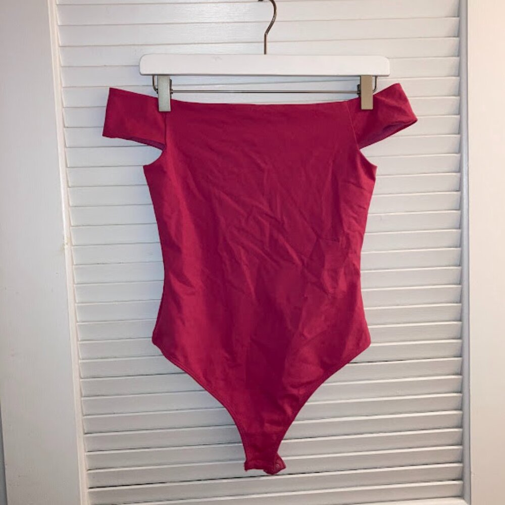 Free People Cap Sleeve Bodysuit With Snap Closure - Size XS - Picture 3 of 5